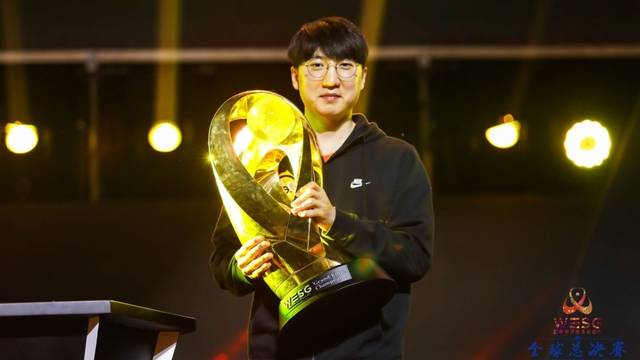 也以从伤病 也以从伤病