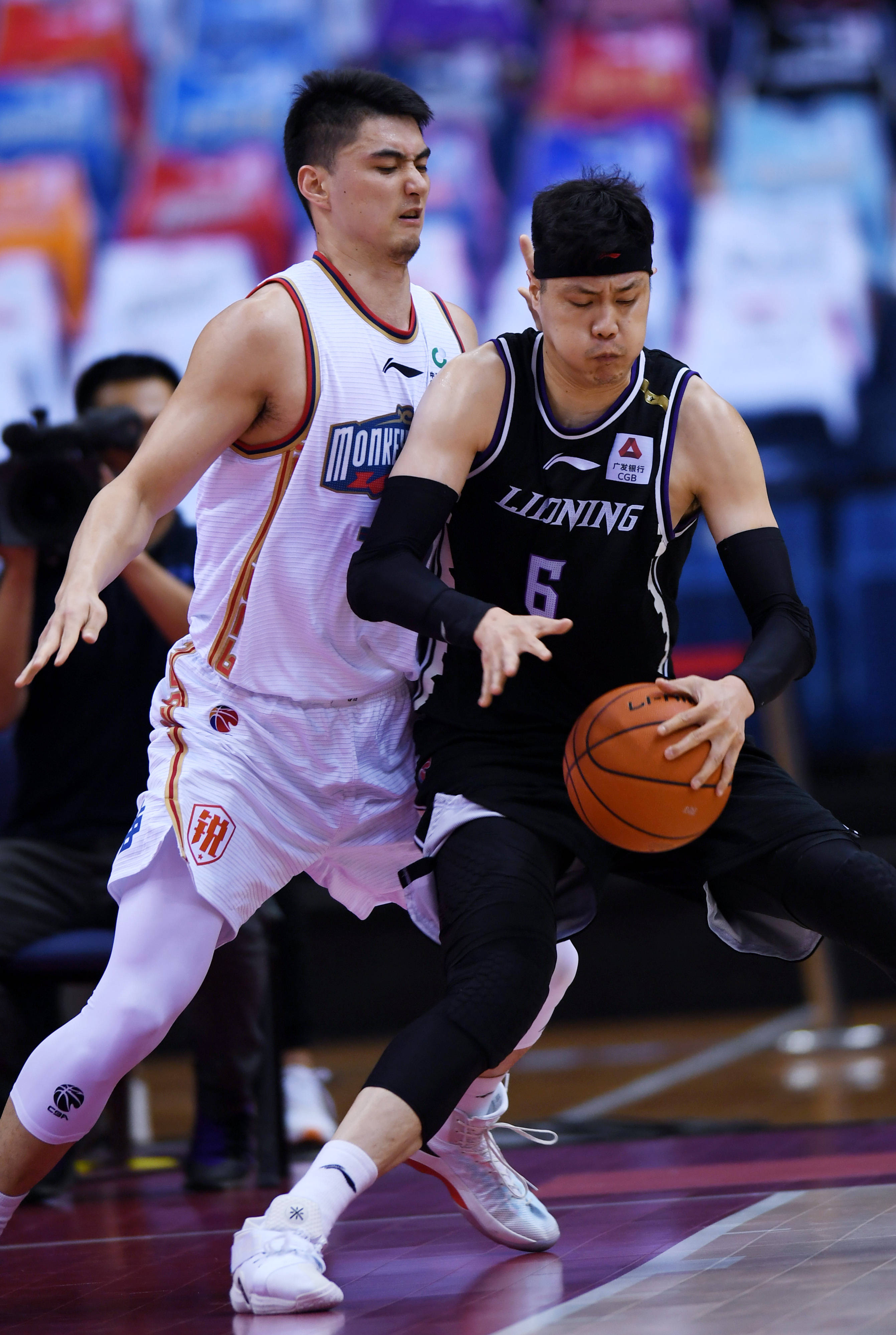 更是一次与 更是一次与